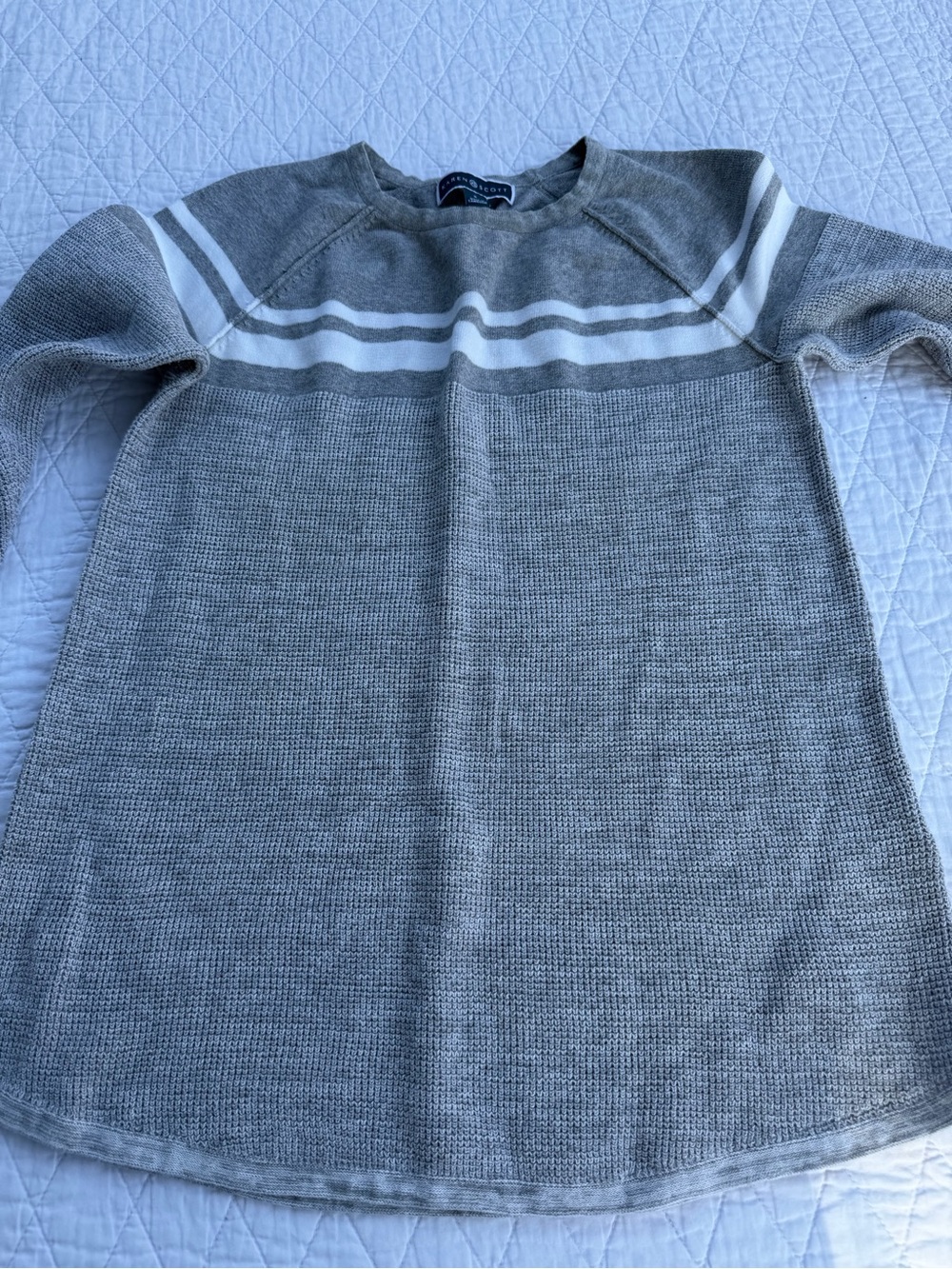 Karen Scott Gray and White Knit Sweater Top